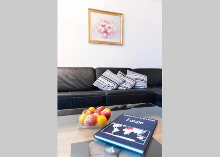 Appartement New, Quiet Flat Next To U1, Vic, Shopping Mall,... Vienne