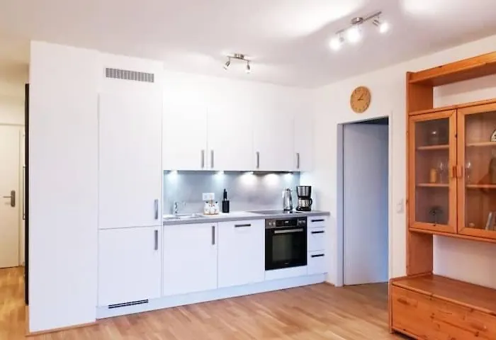 New, Quiet Flat Next To U1, Vic, Shopping Mall,... * Vienne