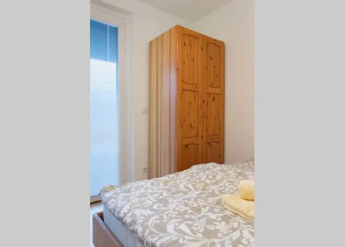 New, Quiet Flat Next To U1, Vic, Shopping Mall,... Vienne